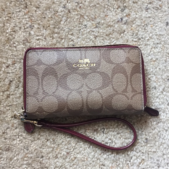 Coach Handbags - Coach Signature Tan/Maroon Wristlet